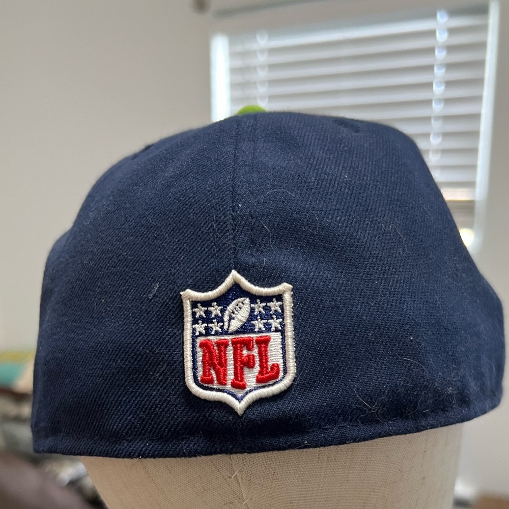 Seattle Seahawks hat - Picture 2 of 4